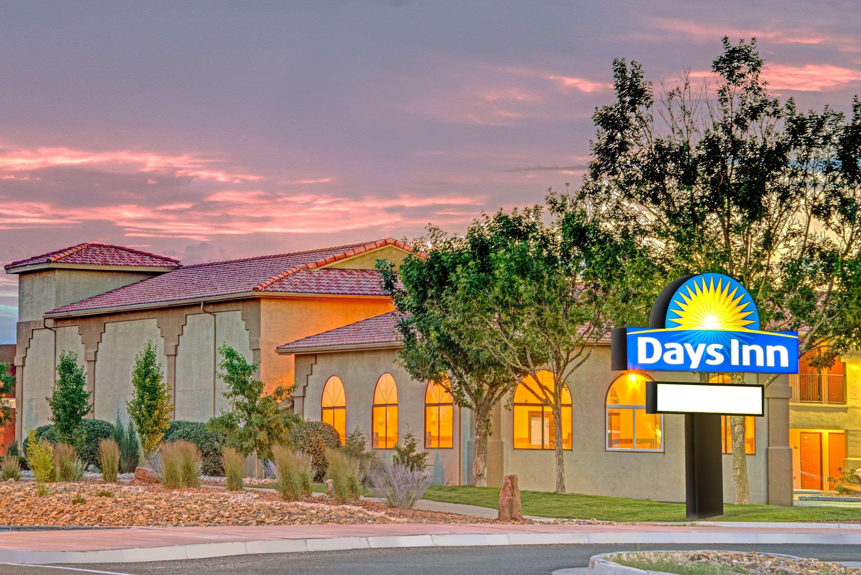 Days Inn By Wyndham Rio Rancho Exteriér fotografie